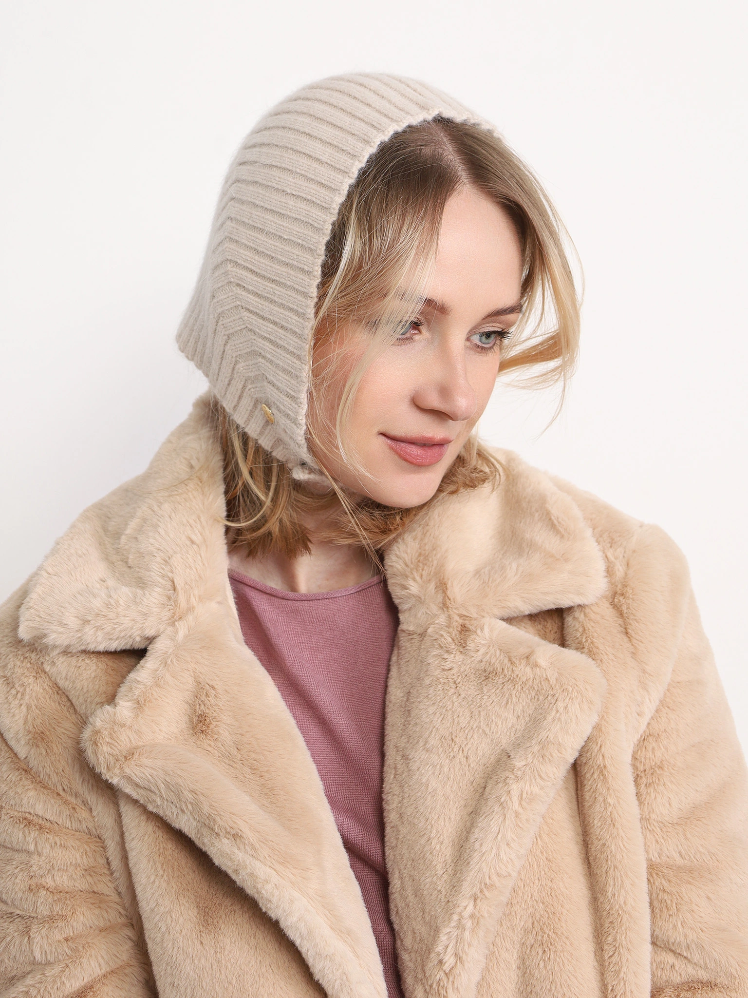 Шапка-косынка на кнопке в ассортименте